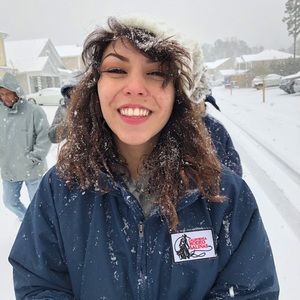 Meet your Posher, Leyla